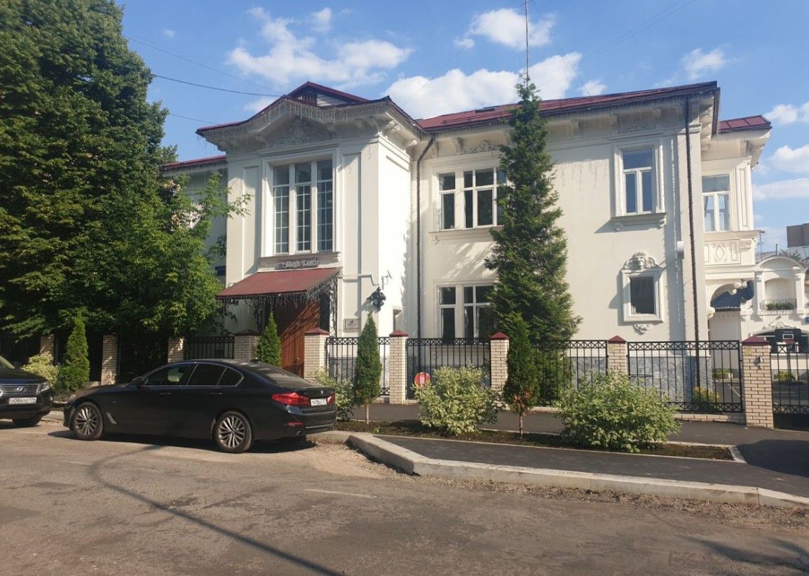 фасад дома, здание по адресу г Москва, пер Чернышевского, д 8 стр 1 