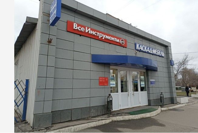 Торги здание. Торги здание. Современные здания. Универмаг лафайет в берлине. Современная архитектура.