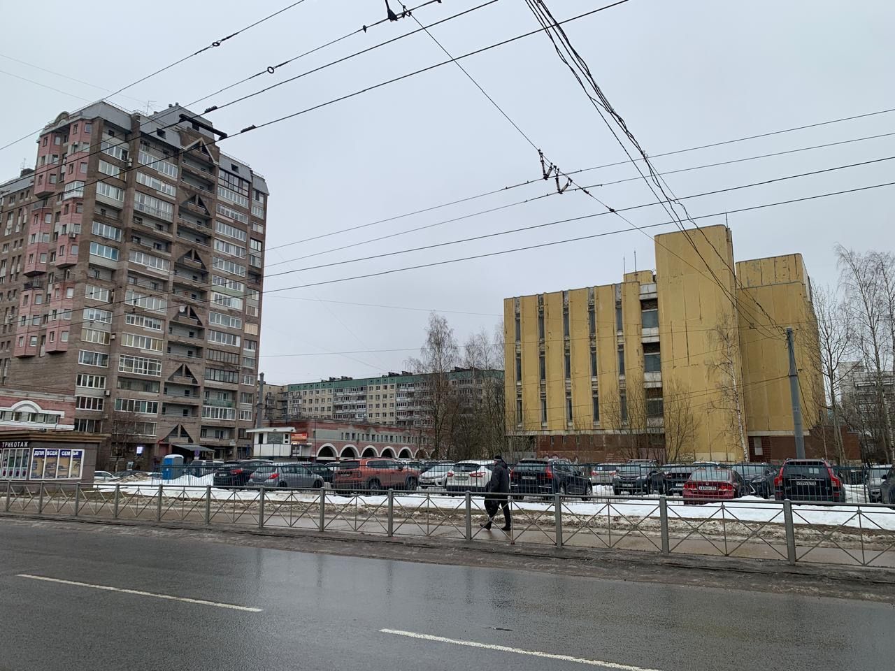 фасад дома, здание по адресу г Санкт-Петербург, Учебный пер, д 1