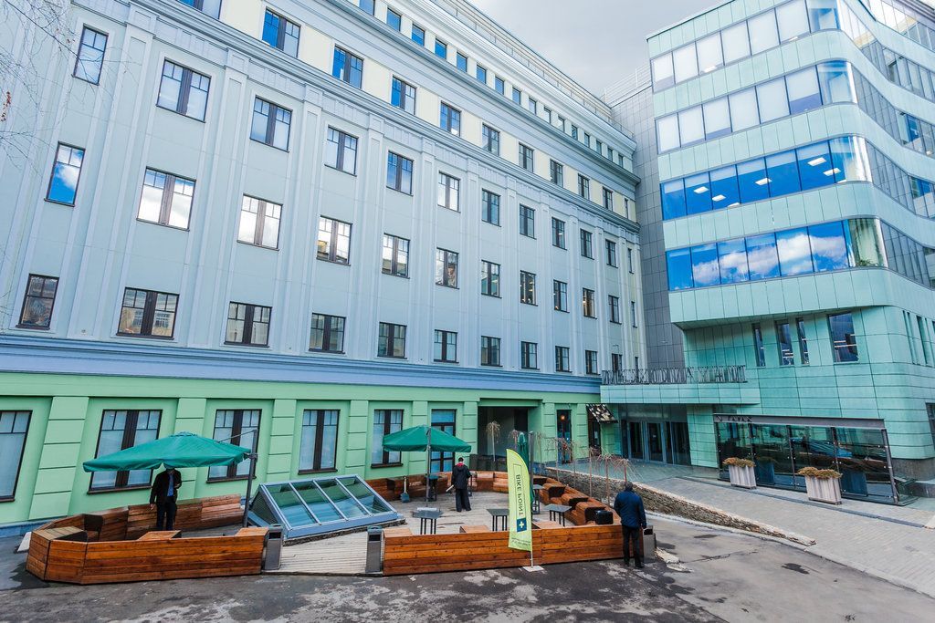 фасад дома, здание по адресу г Москва, ул Воздвиженка, д 4/7 стр 2 