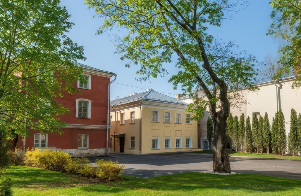 фасад дома, здание по адресу г Москва, ул Николоямская, д 51 стр 2