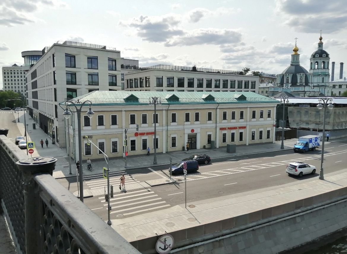 фасад дома, здание по адресу г Москва, ул Садовническая, д 29 
