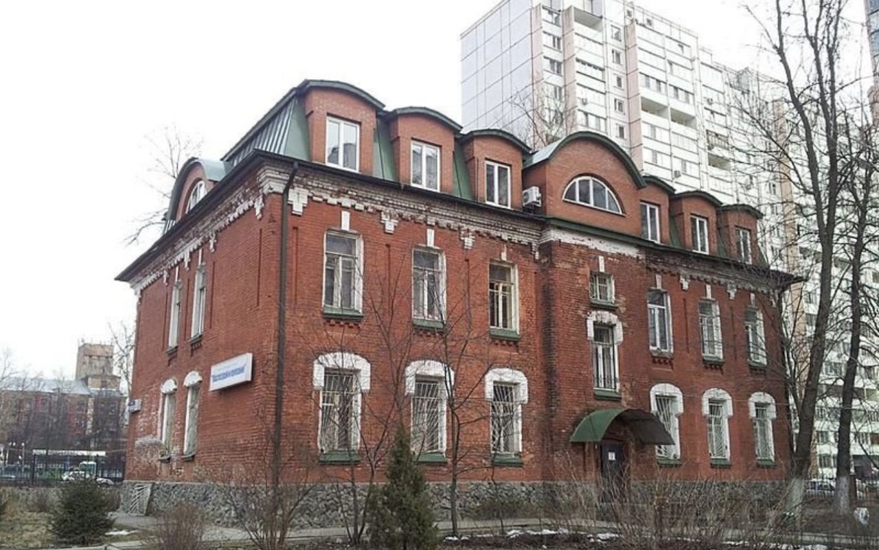 фасад дома, Бизнес-центр Победы, 5 по адресу Московская обл, г Реутов, ул Победы, д 5