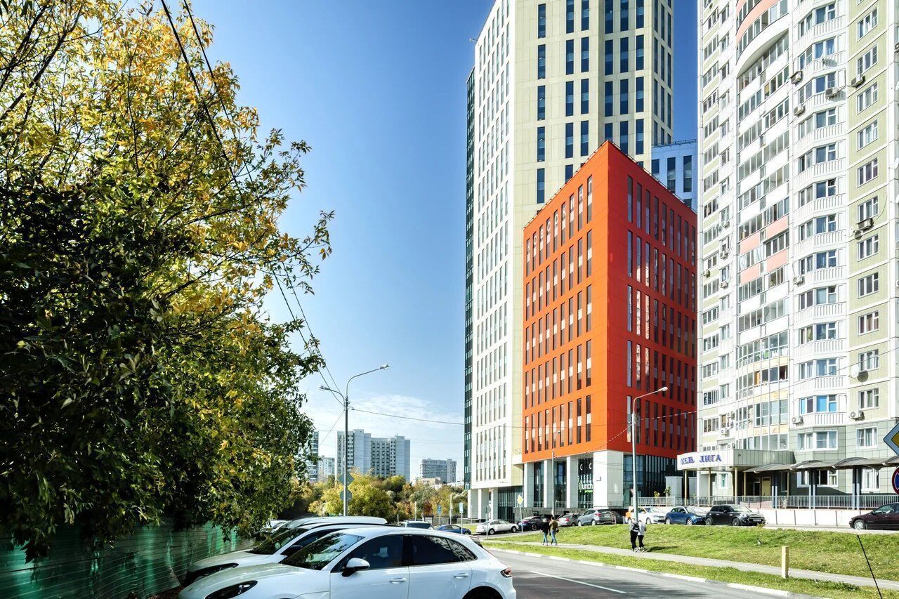 фасад дома, здание по адресу Московская обл, г Химки, Куркинское шоссе, стр 2 