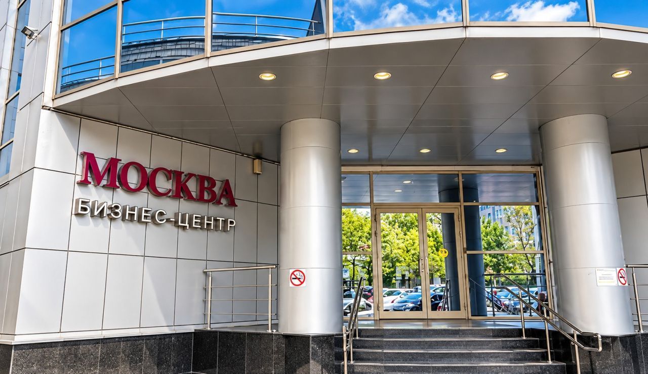 фасад дома, здание по адресу г Санкт-Петербург, пл Александра Невского, д 2