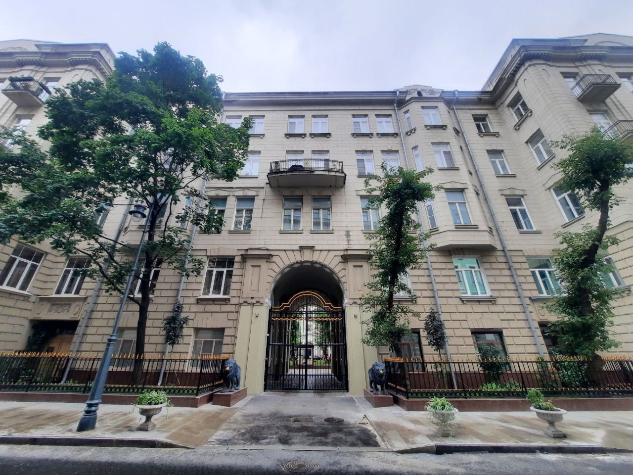 фасад дома, здание по адресу г Москва, Романов пер, д 5 