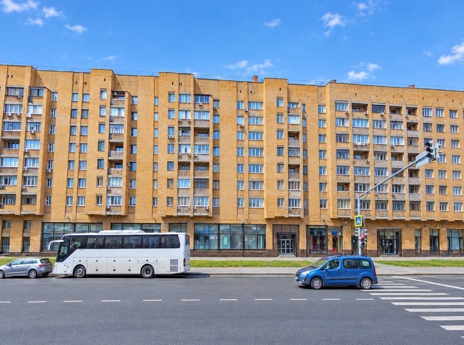 фасад дома, здание по адресу г Москва, ул Плющиха, д 42 