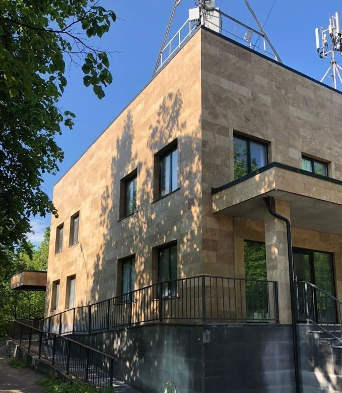 фасад дома, здание по адресу г Москва, ул Горбунова, д 7 к 4