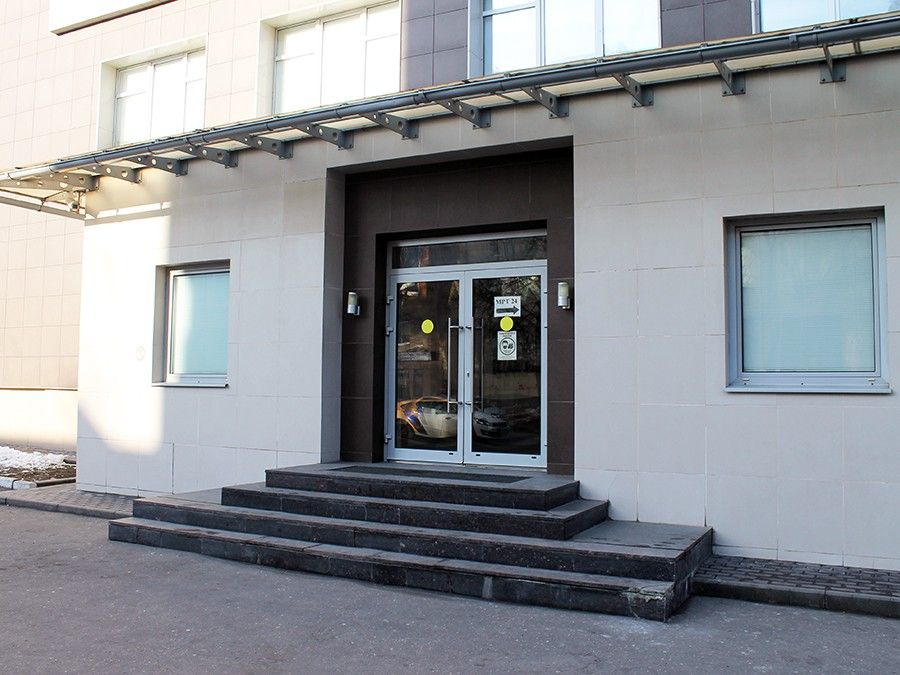 фасад дома, здание по адресу г Москва, ул Орджоникидзе, д 11 стр 10