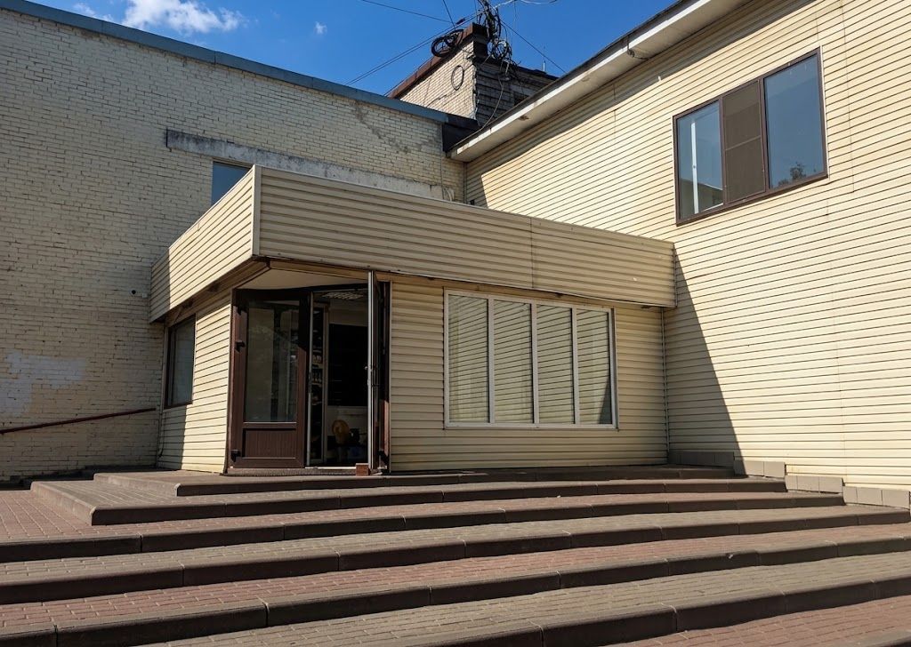 фасад дома, здание по адресу г Санкт-Петербург, пр-кт Народного Ополчения, д 115