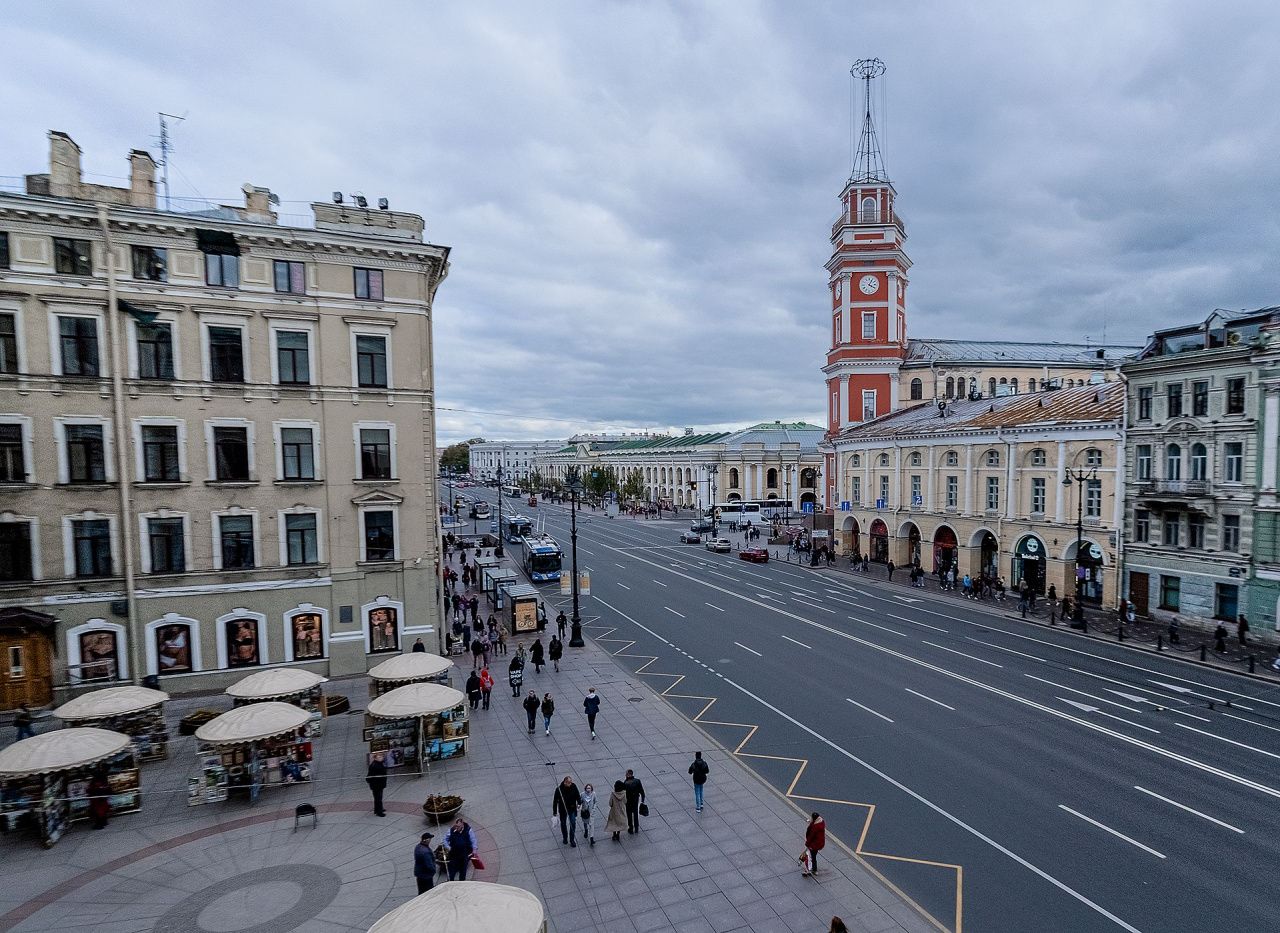 фасад дома, здание по адресу г Санкт-Петербург, Невский пр-кт, д 32-34