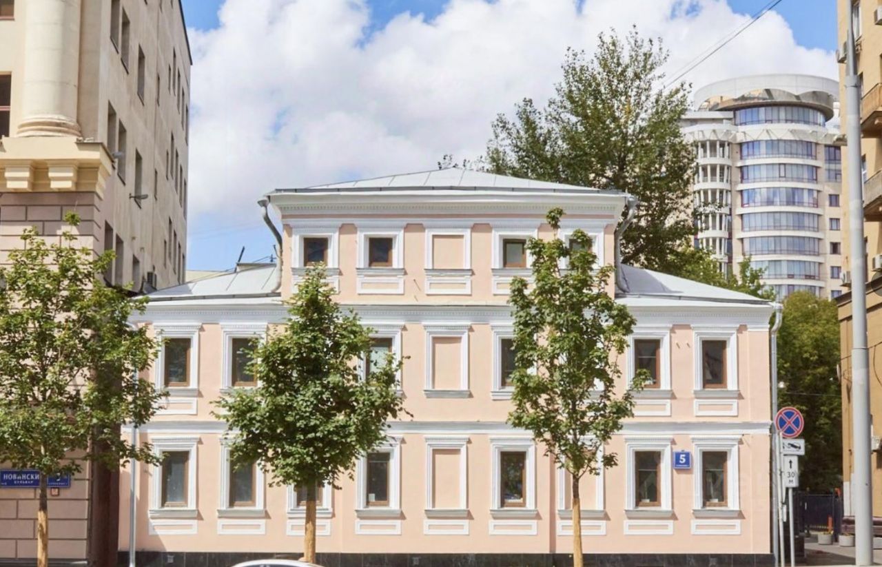 фасад дома, здание по адресу г Москва, Новинский б-р, д 5 стр 1 