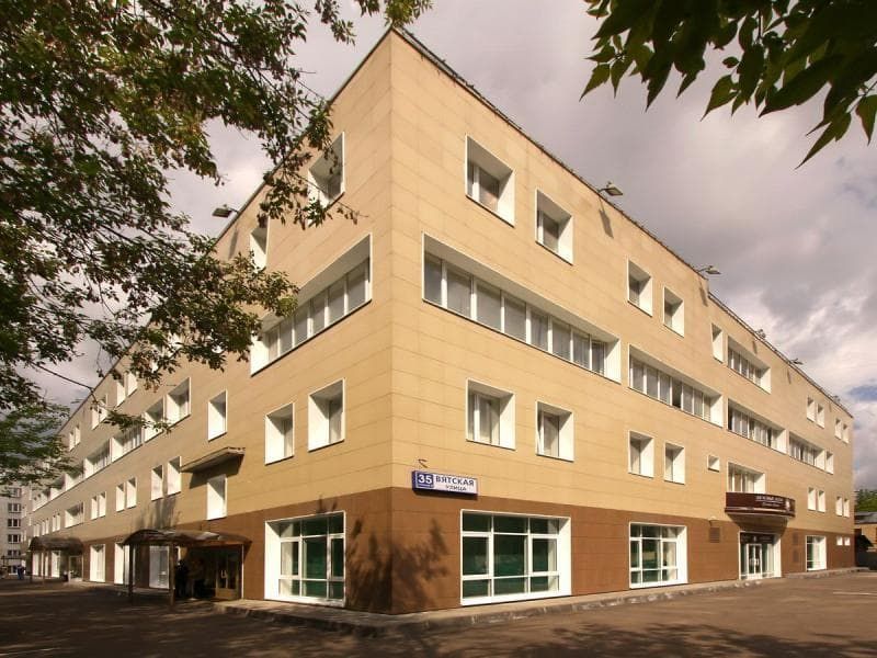 фасад дома, здание по адресу г Москва, ул Вятская, д 35 стр 4 
