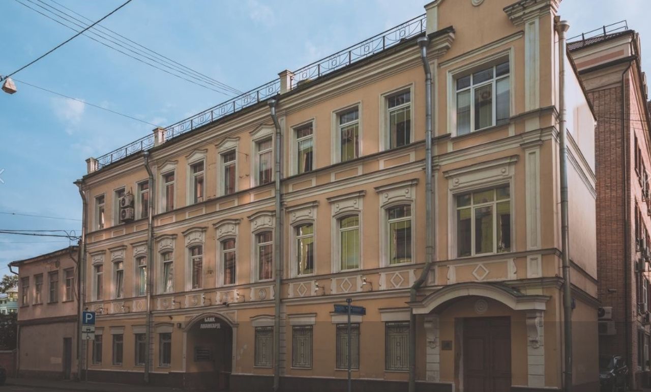 фасад дома, здание по адресу г Москва, ул Садовническая, д 24 стр 6