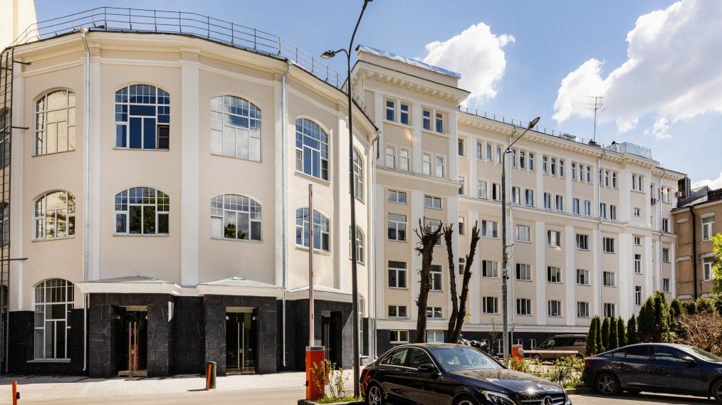 фасад дома, здание по адресу г Москва, ул Баррикадная, д 8 стр 5А