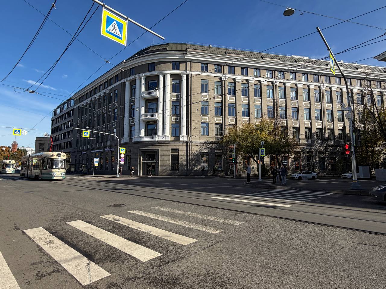 фасад дома, здание по адресу г Санкт-Петербург, лн 24-я В.О., д 15/2