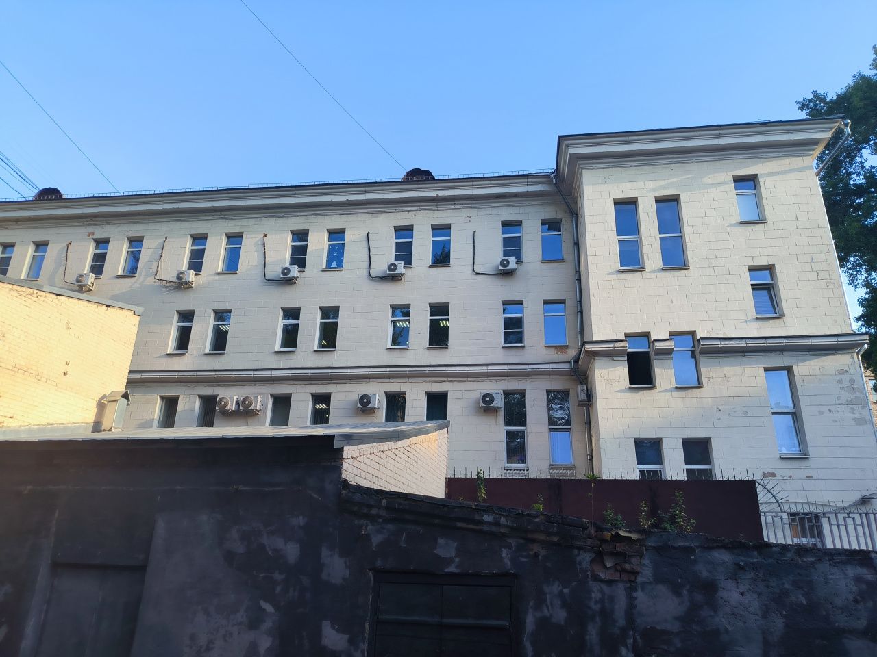 фасад дома, здание по адресу г Москва, Пересветов пер, д 8