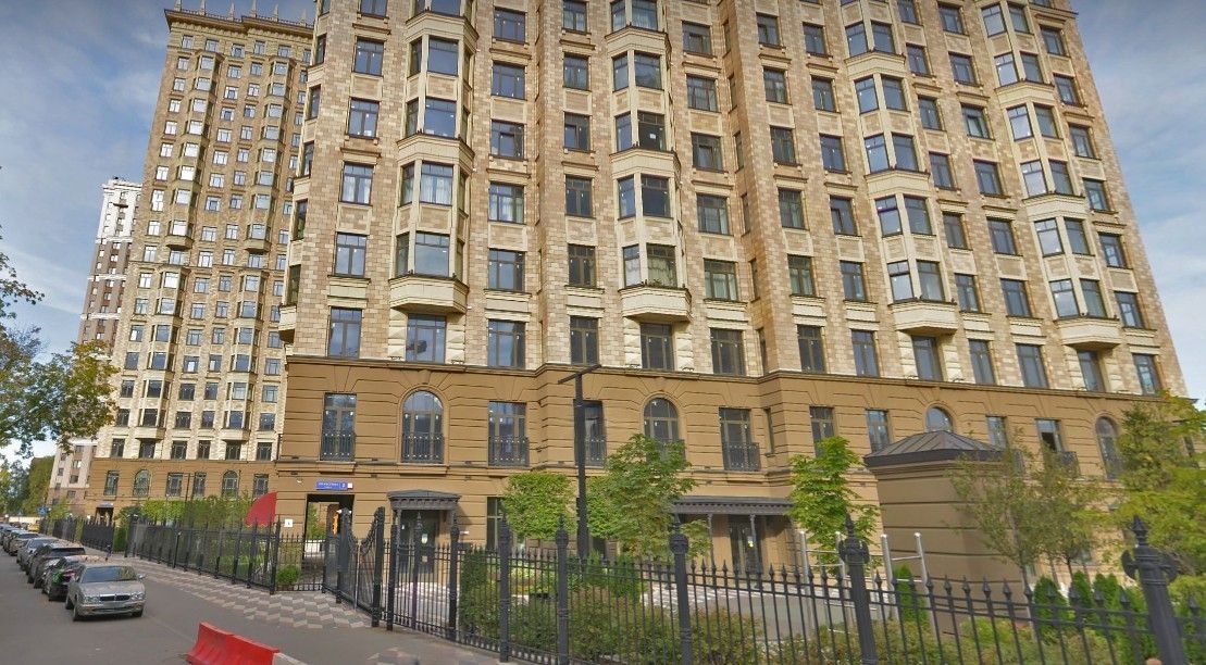 фасад дома, здание по адресу г Москва, ул Ротмистрова, д 2 к 1