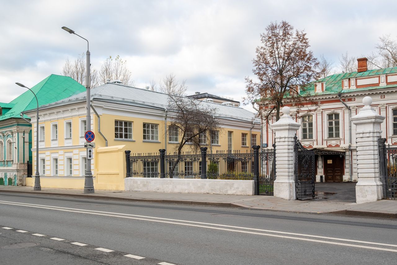 фасад дома, здание по адресу г Москва, ул Николоямская, д 51 стр 2