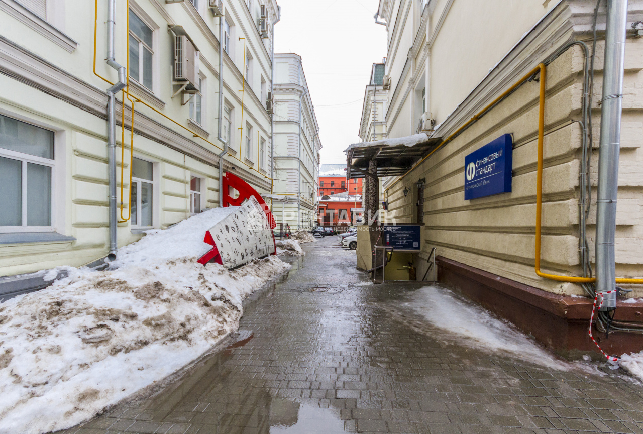 Офис в «Петровский переулок, 5с8» - г Москва, Петровский пер, д 5 стр 8 -  аренда и продажа коммерческой недвижимости на Рентавик