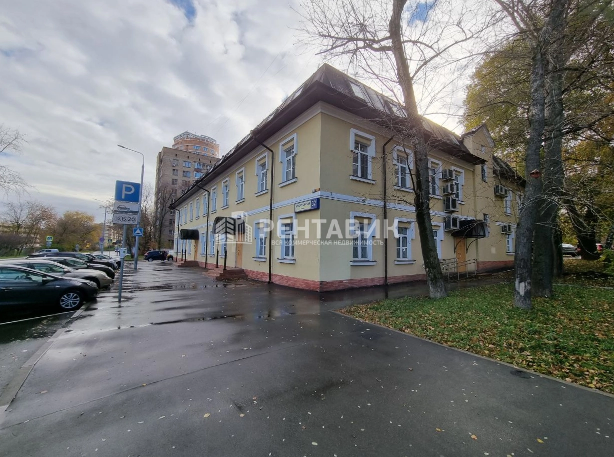 фасад дома, здание по адресу г Москва, ул Новорогожская, д 32 стр 1