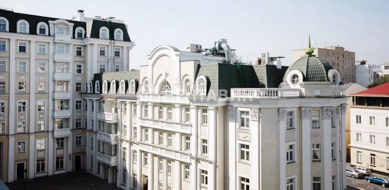 фасад дома, здание по адресу г Москва, ул Остоженка, д 25 стр 1