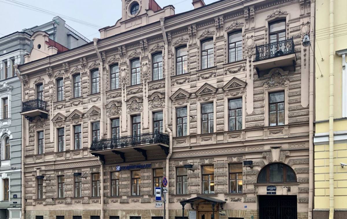 IT-компания арендовала офис 366 м2 в БЦ «Адмиралтейский Дом», Конногвардейский бульвар, 3, Санкт-Петербург